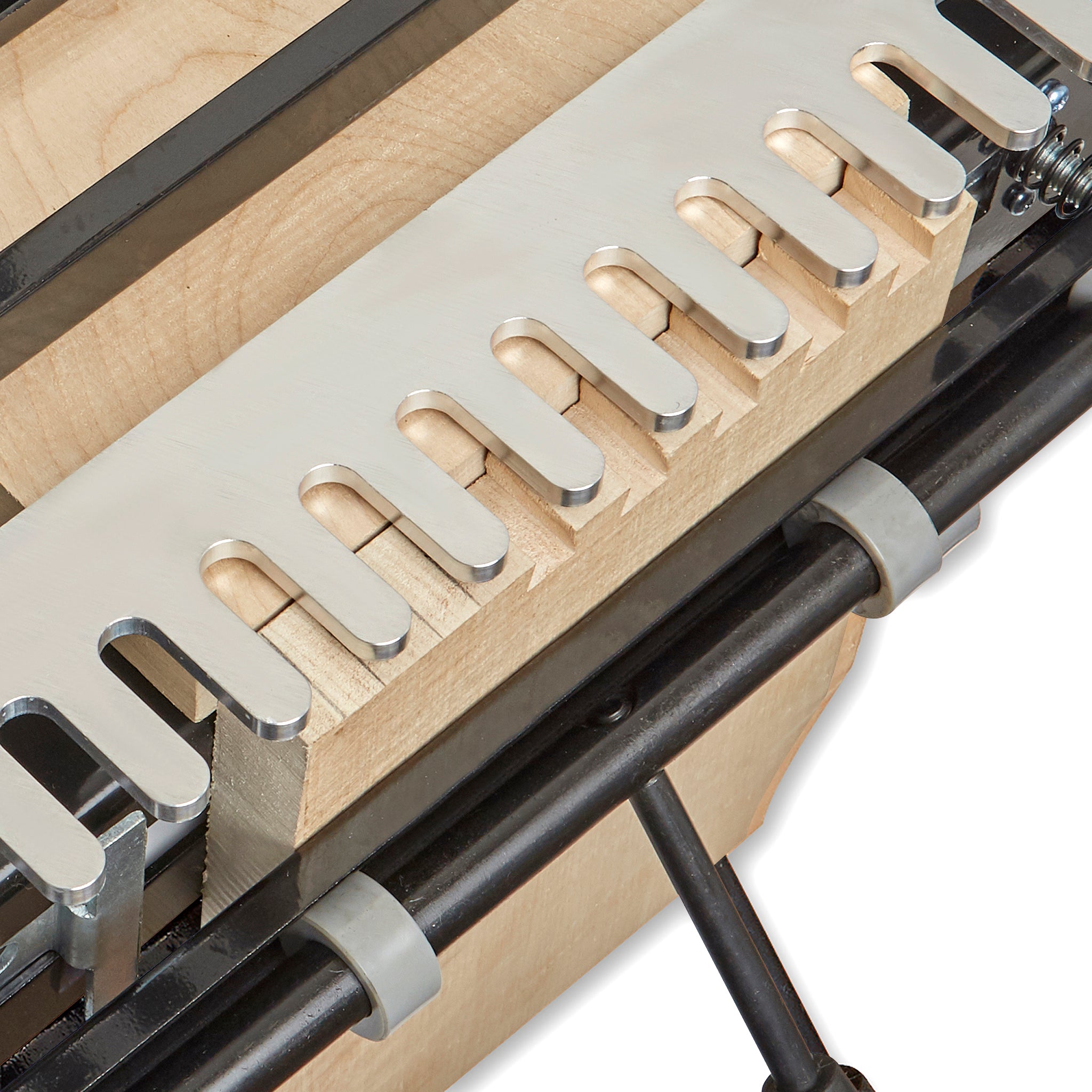 Rutlands dovetail outlet jig